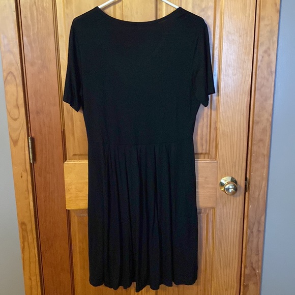 NWT/Auselily short sleeve T Shirt dress/ With pockets . - Picture 3 of 7